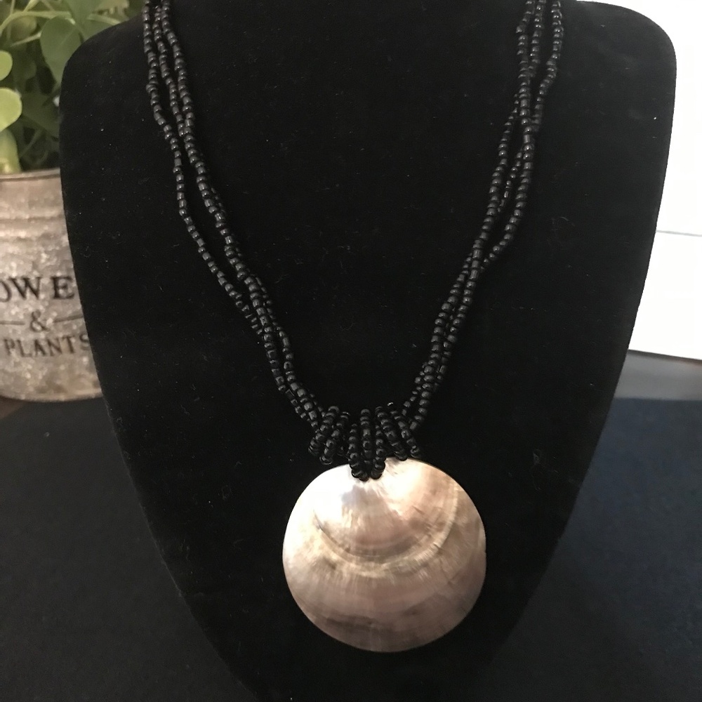 16" Vintage Black Bead Necklace with Shell Pendant